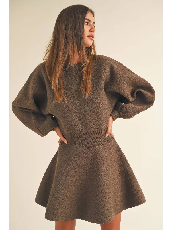 BALLOON SLEEVE SWEATER DRESS - BROWN