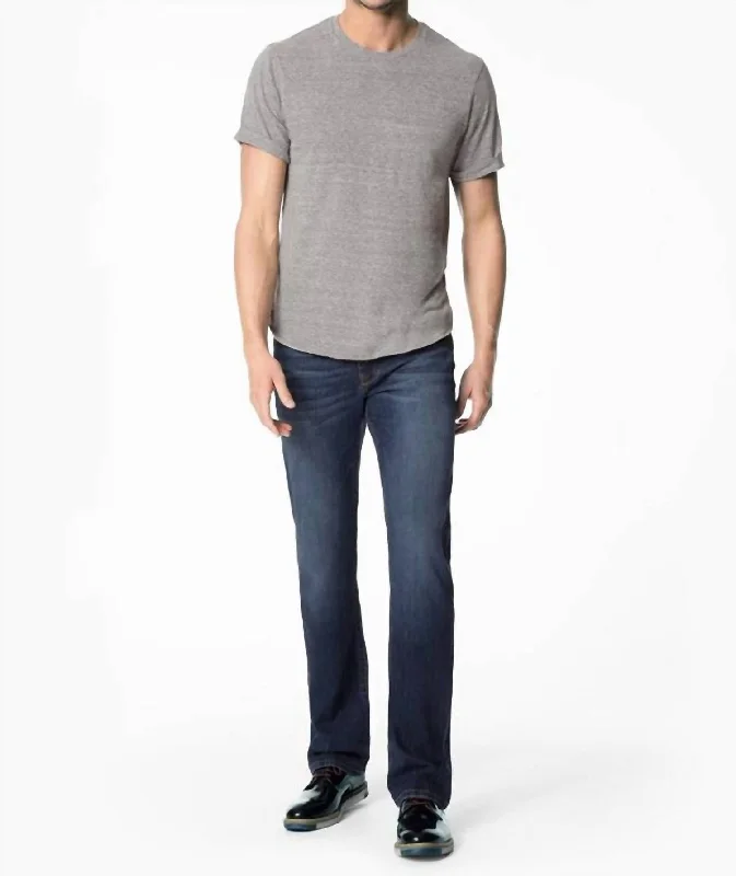 Men's Classic Straight Leg Jeans In West