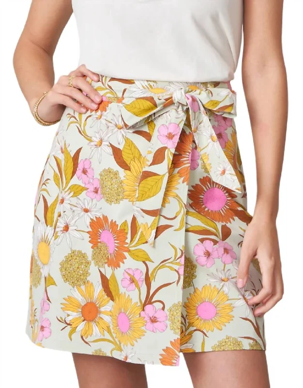 Linden Skirt Heywards Rate In Gerber Daisies